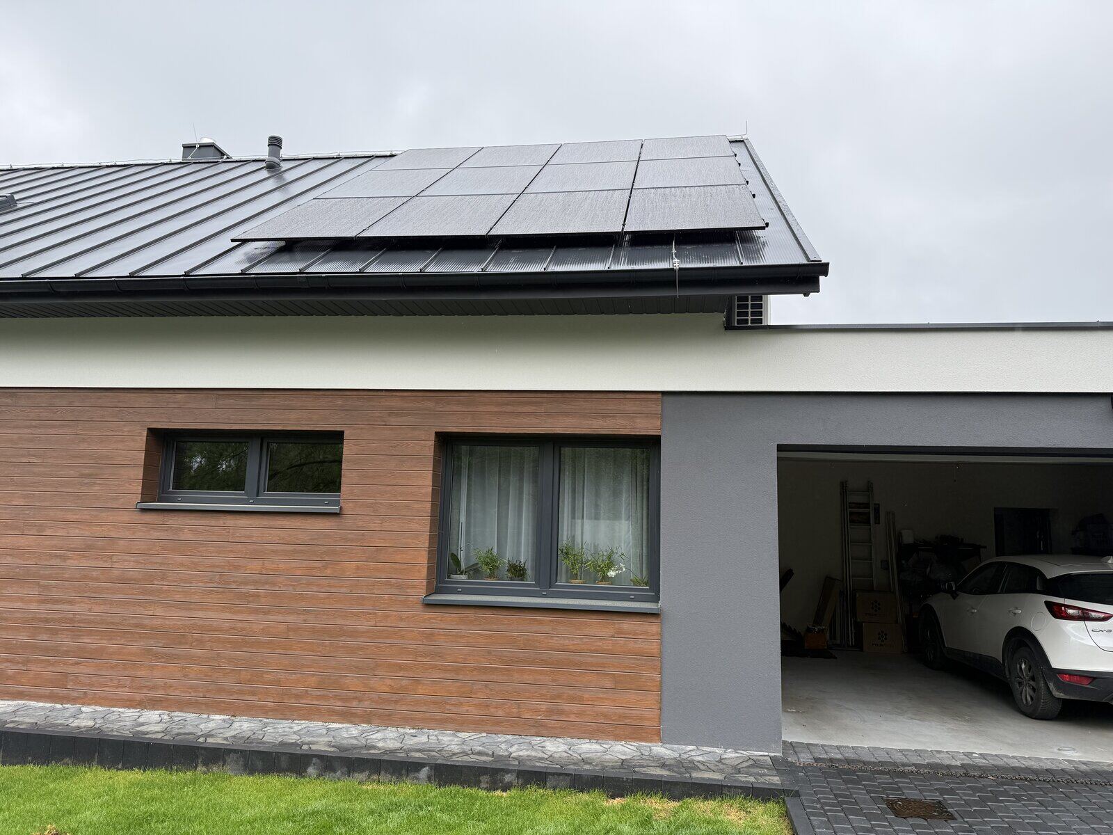 Realizacja 8,2 kWp + 16 kWh Deye w Wieliczka