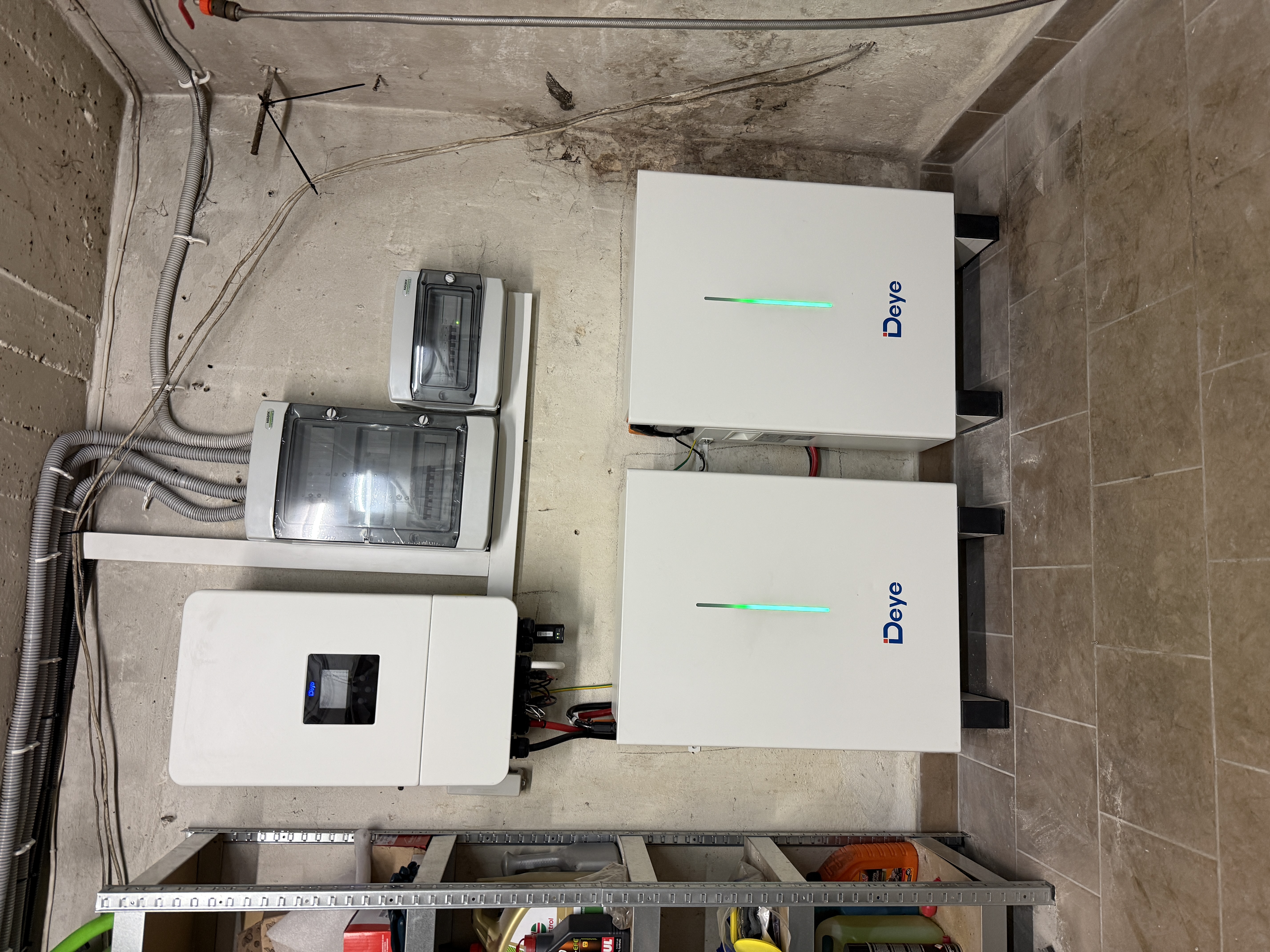 Instalacja magazynu energii w domu